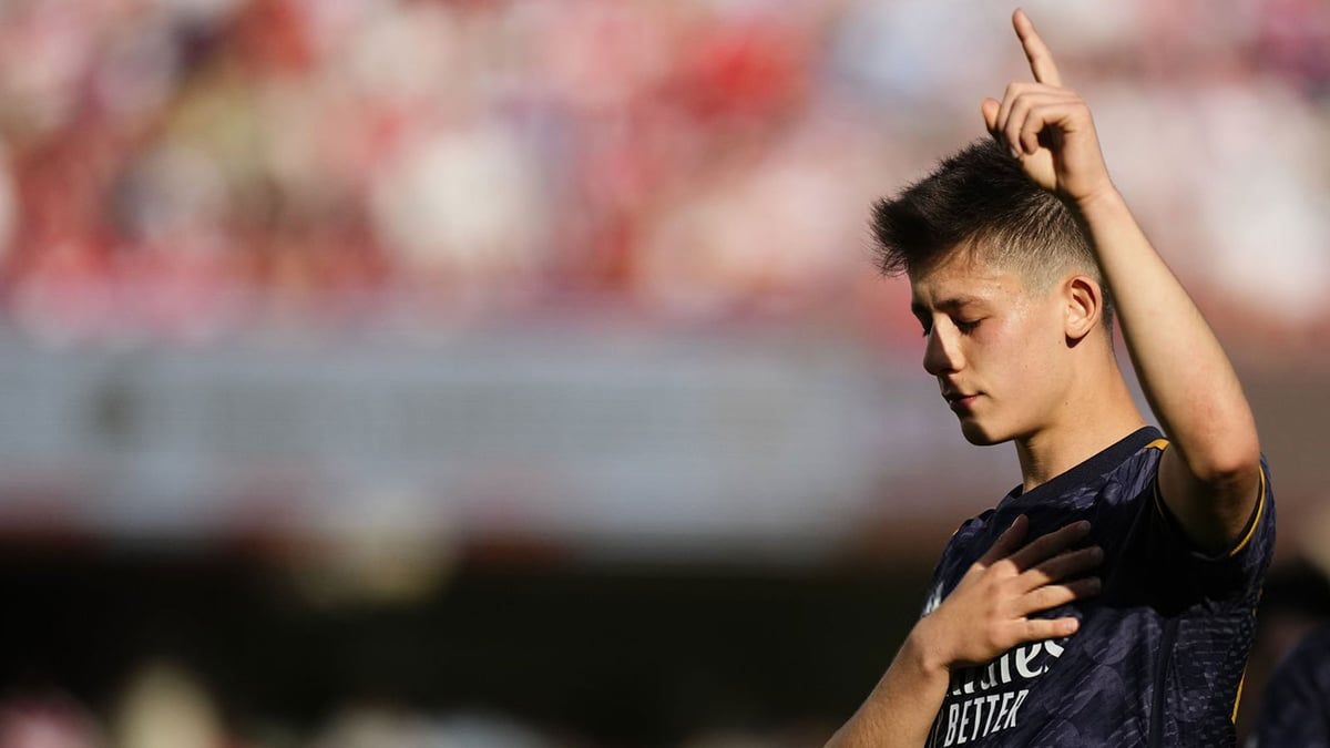 هل أقنع أردا غولر أنشيلوتي بعدم التخلي عنه؟