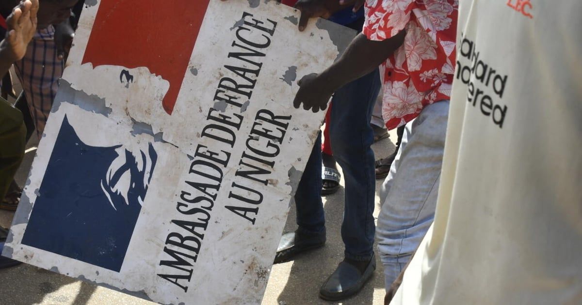 "القواعد الفرنسية".. عنوان أزمة جديدة بين النيجر وبنين