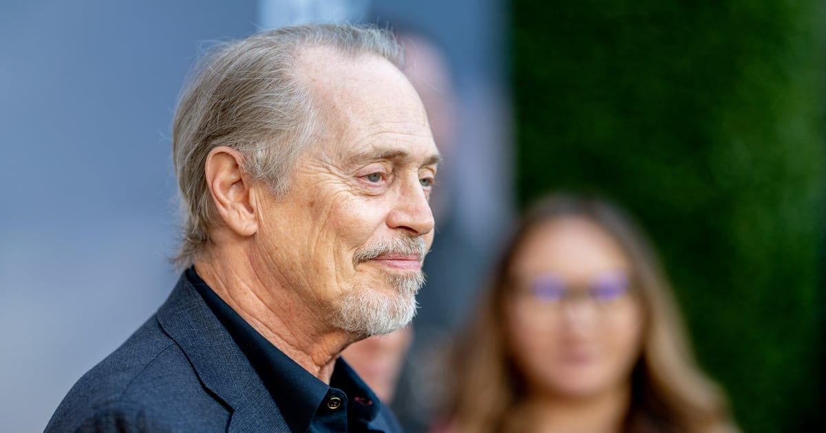 نجم أمريكي شهير يتعرَّض للضرب في شوارع نيويورك (صور)