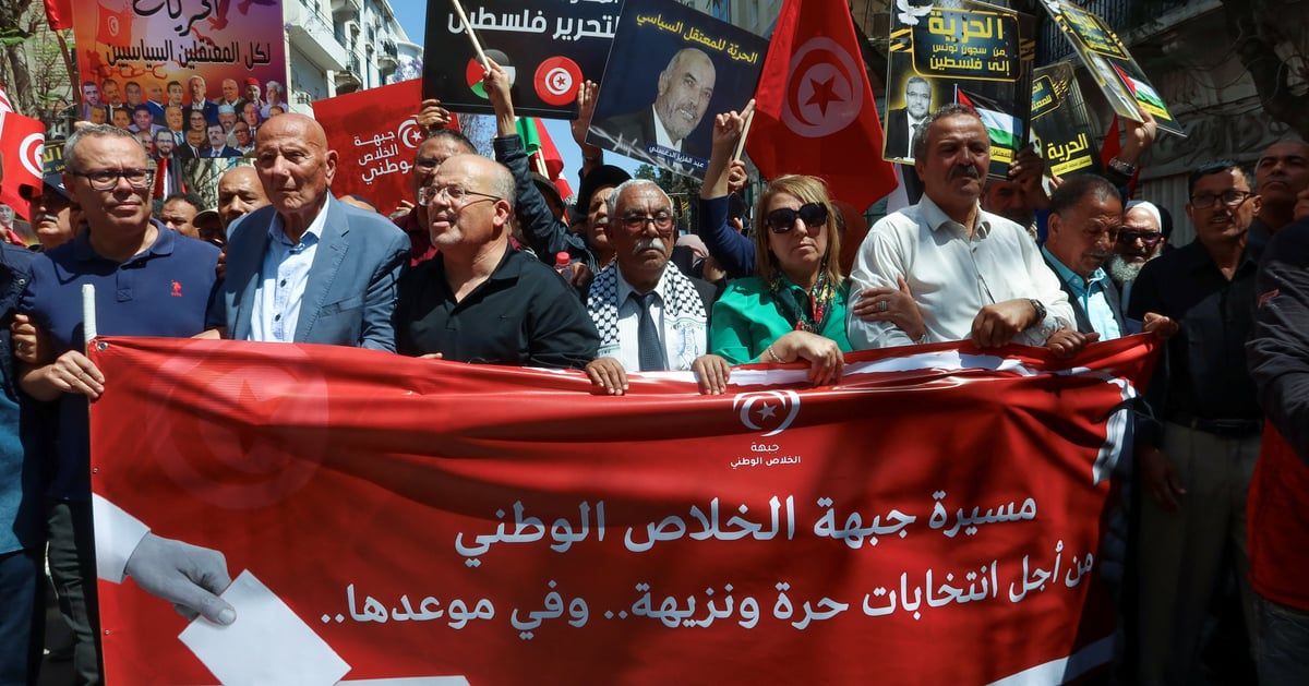 تونس.. المعارضة تضغط لتحديد موعد الانتخابات الرئاسية