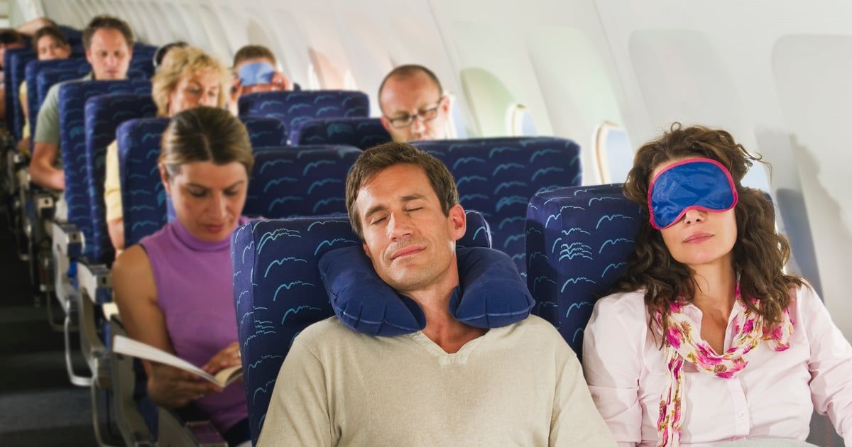 لماذا لا ينبغي عليك النوم قبل إقلاع الطائرة؟
