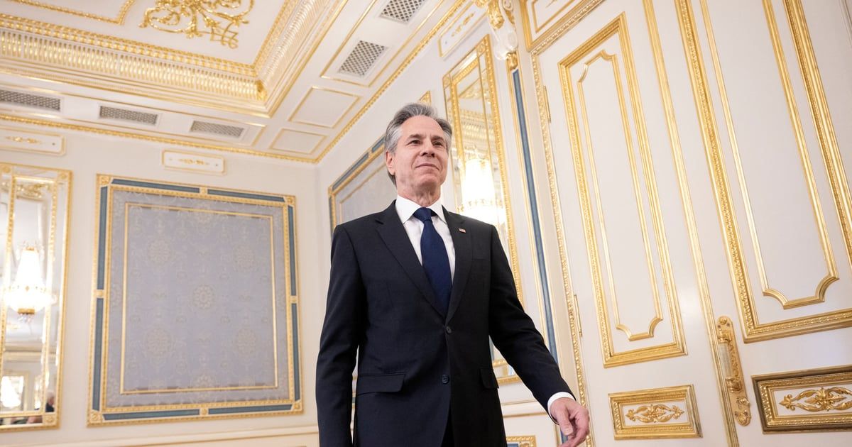 بلينكن يتعهد بمواصلة دعم كييف