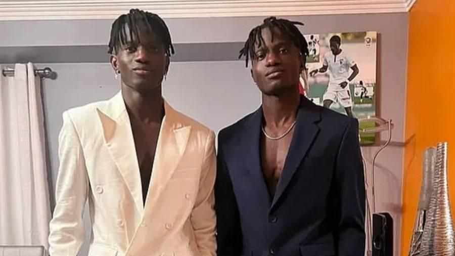 تعرف إلى قصة التوأم الذي تبادل اللعب في 5 مباريات