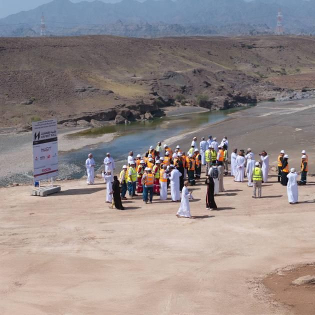 «حفيت للقطارات» تطلق الأعمال التحضيرية للسكك الحديدية بين الإمارات وعمان