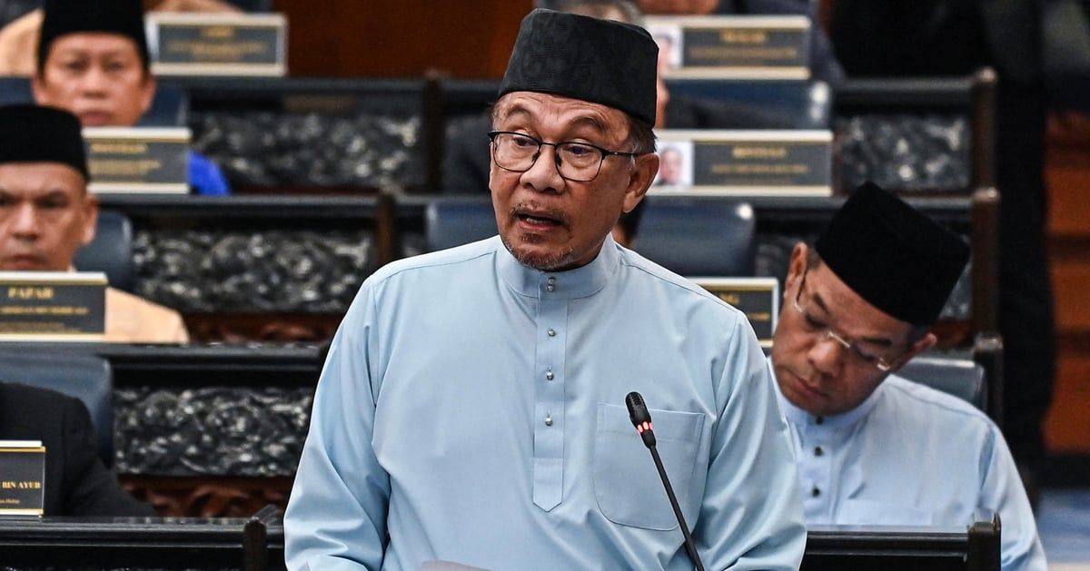 ماليزيا: فيسبوك حذفت منشورات عن لقاء رئيس الوزراء وهنية