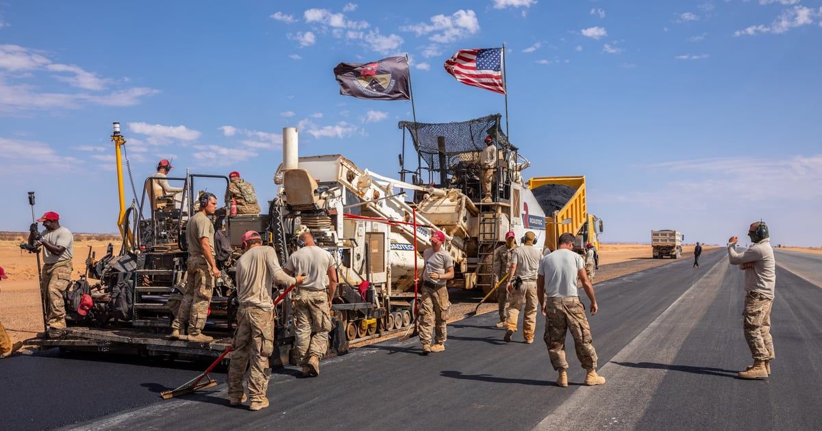 وفد من البنتاغون يناقش في نيامي انسحاب القوات الأمريكية من النيجر‎