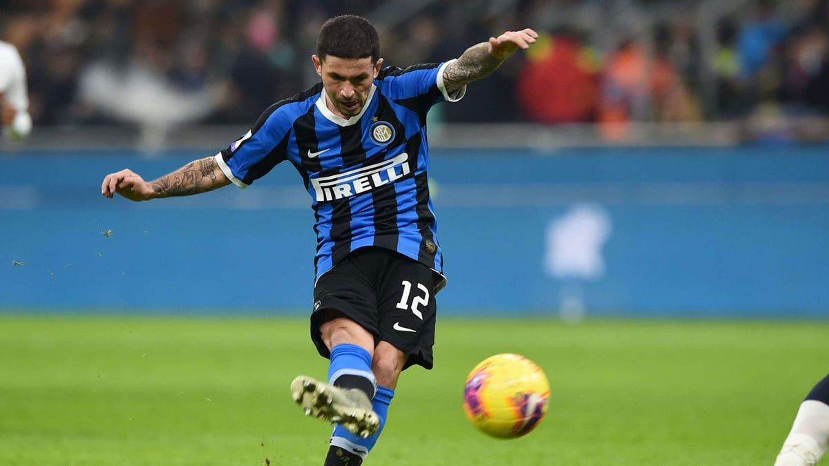 نجم إنتر ميلان على رادار أندية الدوري السعودي