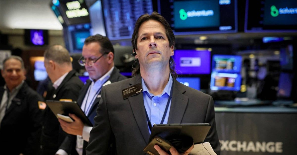 "وول ستريت" تغلق عند مستويات قياسية مرتفعة‎