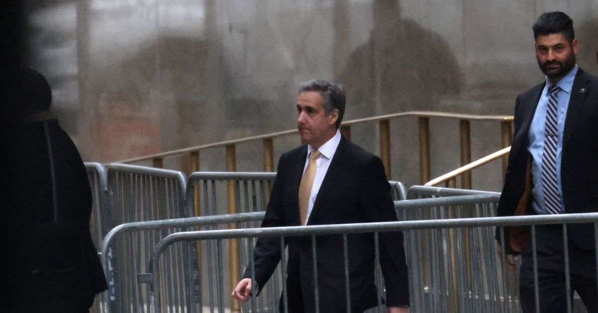 محامو ترامب يشككون بمصداقية محاميه السابق مايكل كوهين