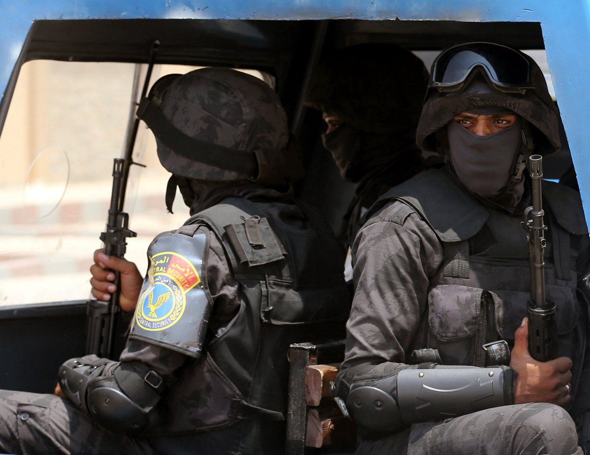 مصر.. مقتل إمام مسجد على أيدي أشقاء في بور سعيد (فيديو)