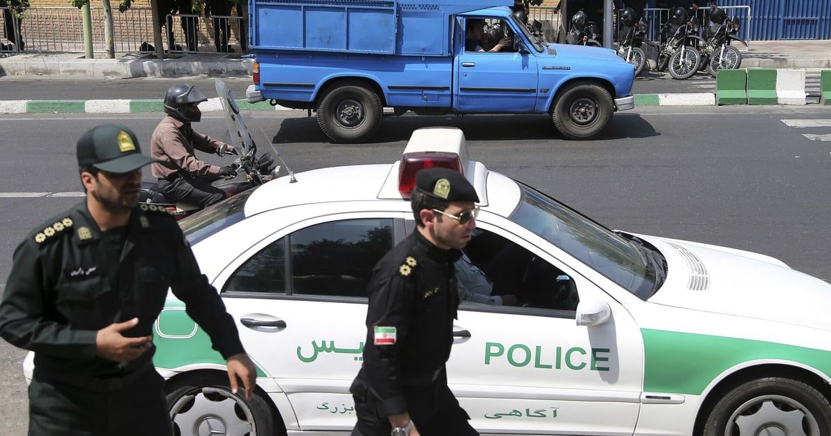 إيران تعلن تفكيك "تجمع شيطاني" واعتقال العشرات بينهم 3 أوروبيين