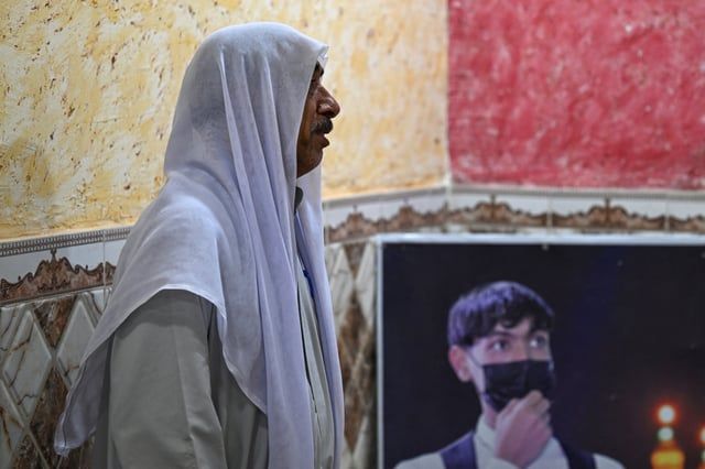 عراقي يطالب "بي بي" البريطانية بتعويض بعد وفاة ابنه بالسرطان