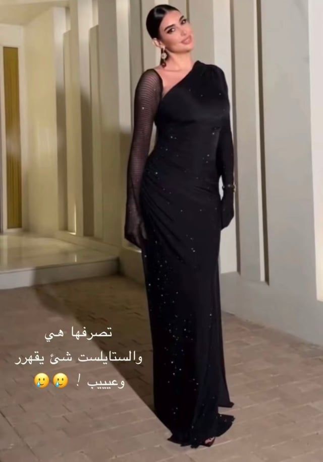 بسبب فستان.. مصمم أزياء سعودي يهاجم ياسمين صبري (صور)