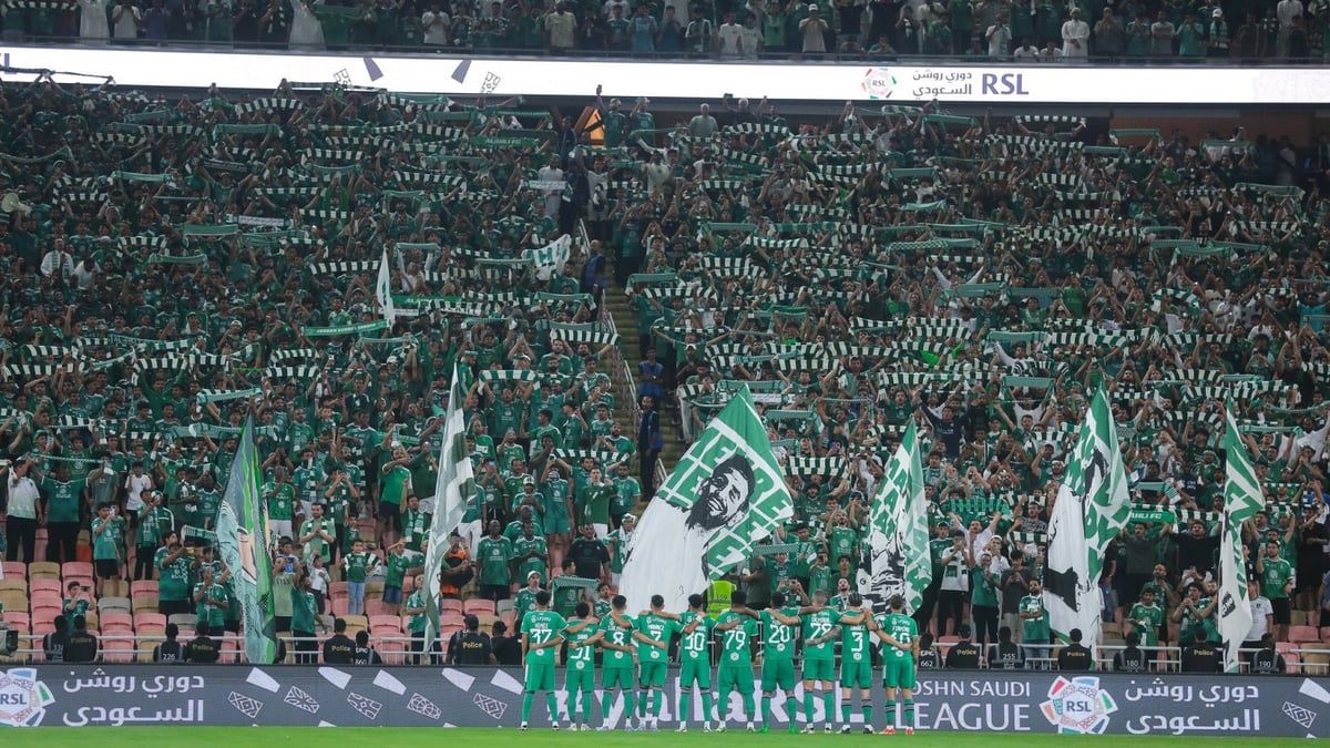 الأهلي يسحق أبها ويضمن المشاركة في دوري النخبة الآسيوي