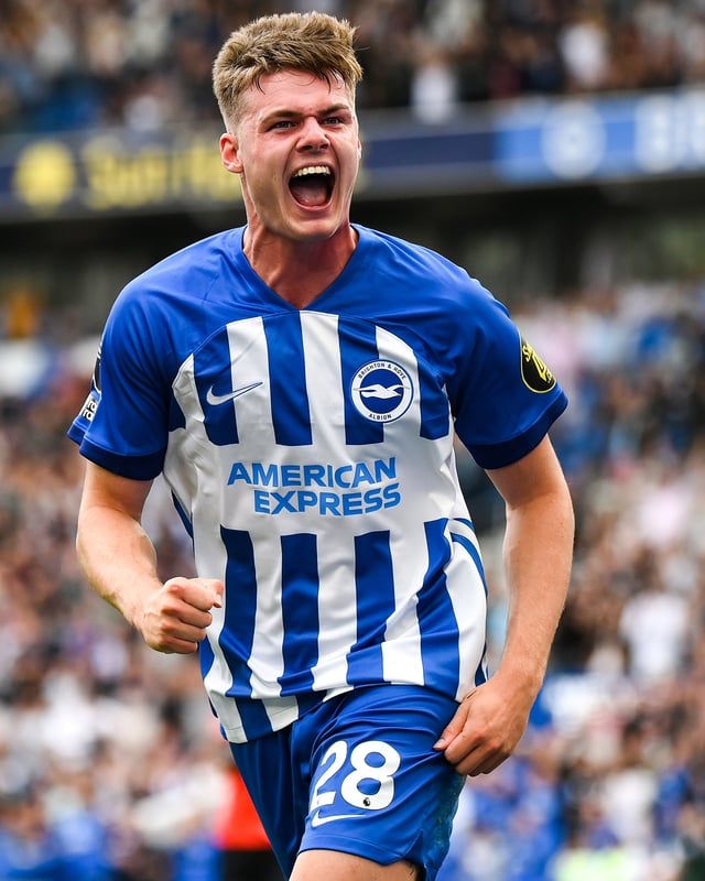 ميسينيو ليس الوحيد.. 6 أسماء يستطيع الهلال والنصر خطفها من كبار أوروبا