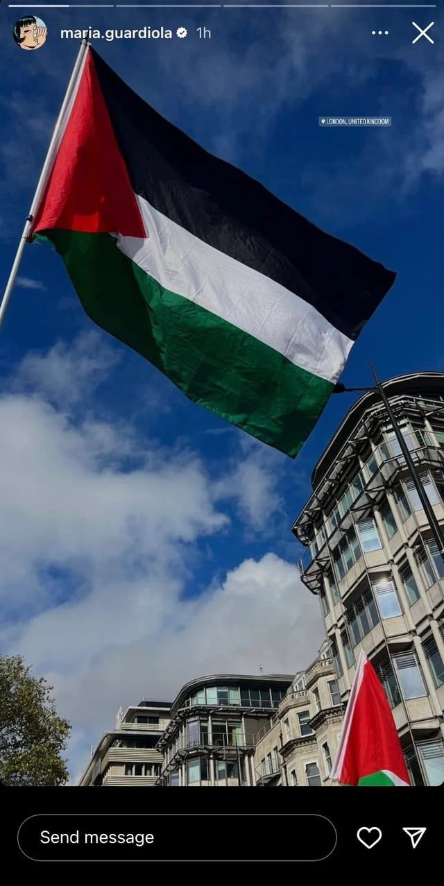 ظهرت بالكوفية...ابنة غوارديولا تخطف الأضواء بمناصرتها لفلسطين (صور)