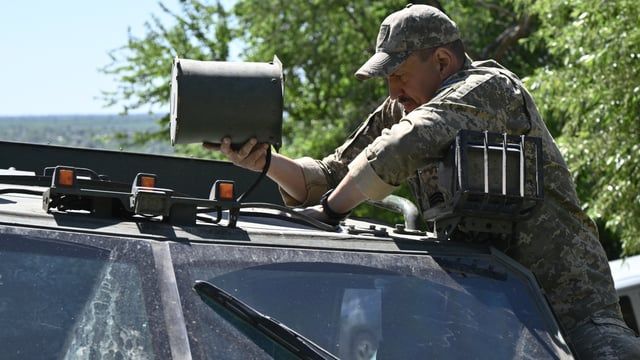 حرب إلكترونية "عملاقة" في سماء أوكرانيا (صور)