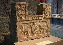 تورّط في تهريبها الحوثيون.. الآثار اليمنية في مهبّ الريح