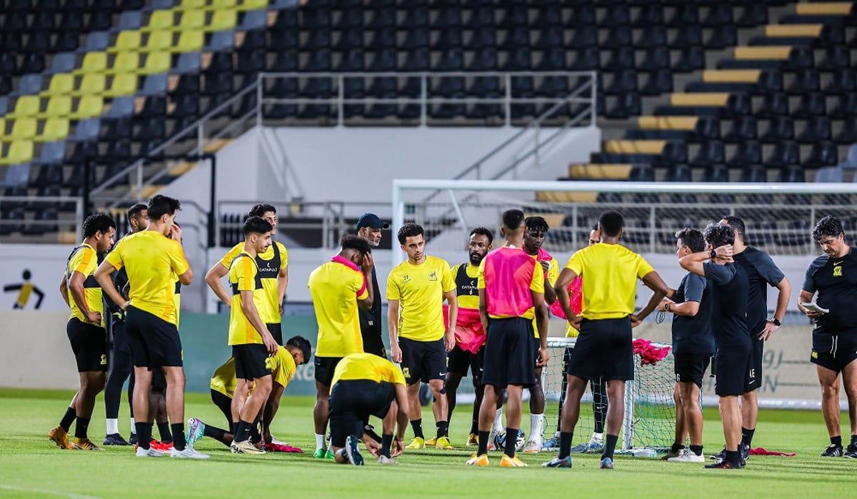 رحل عن ناديه الإنجليزي.. مرشح جديد لخلافة غاياردو في الاتحاد السعودي