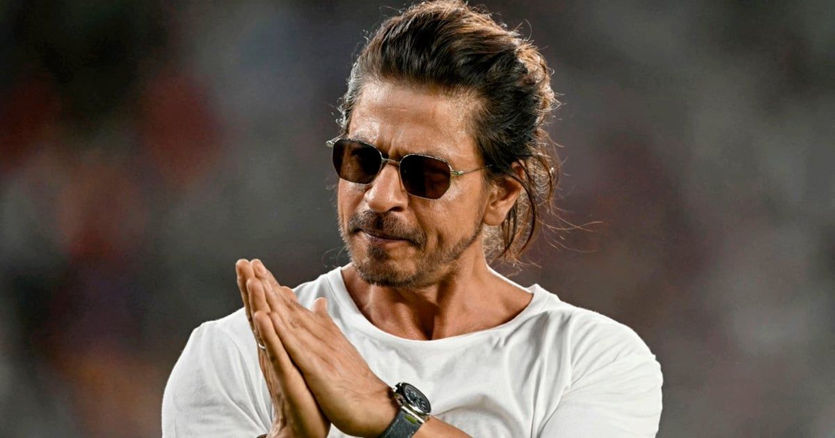 ضربة شمس تُدخل "شاروخان" المستشفى