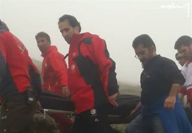 مسؤول إيراني يكشف تفاصيل جديدة عن تحطم مروحية رئيسي (صور)