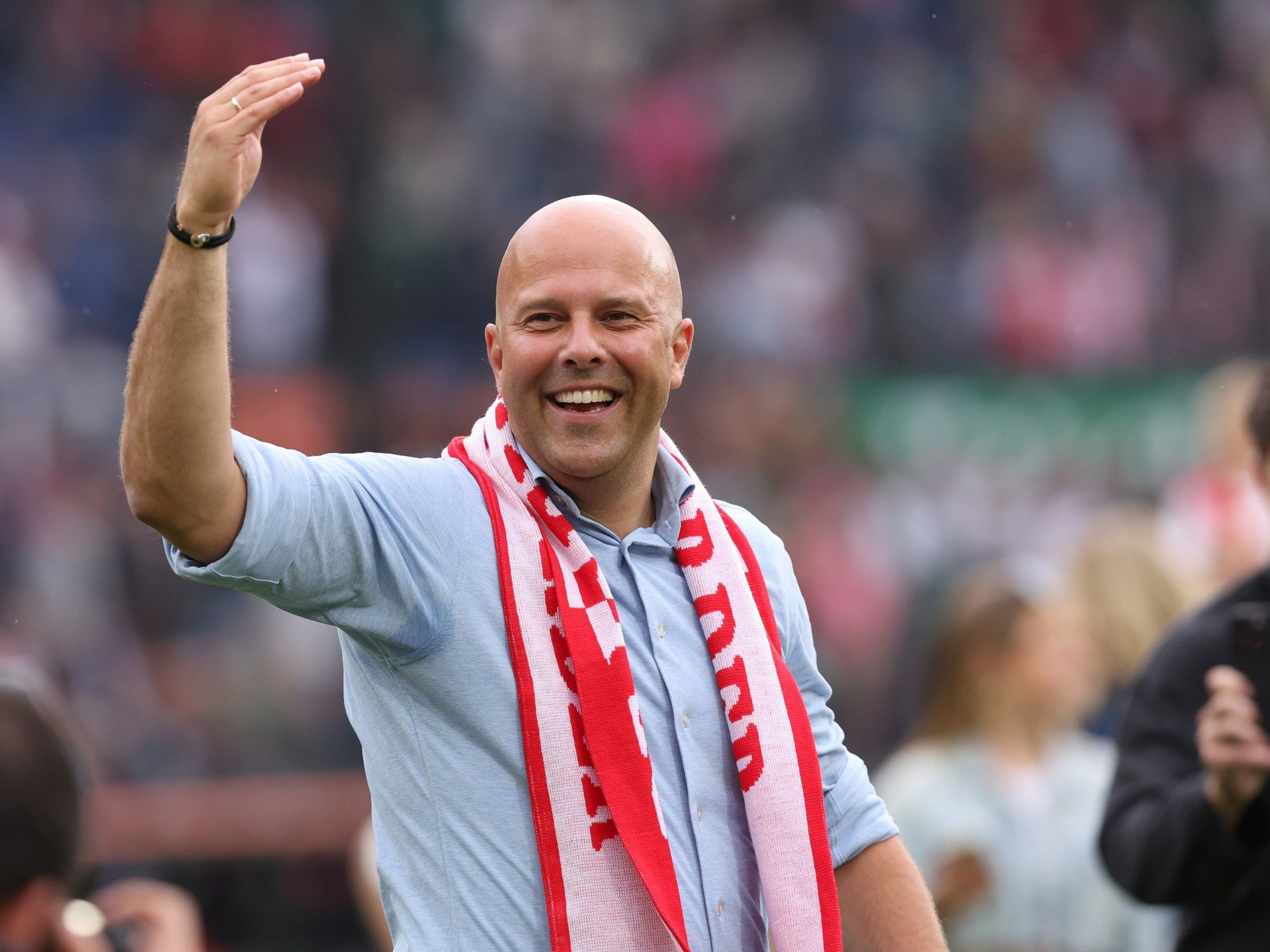 ليفربول يبحث عن مساعد لآرني سلوت عبر “لينكد إن” - موقع الخليج الان