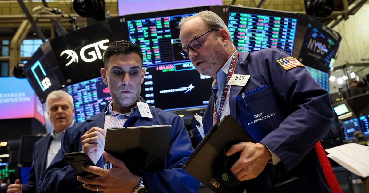 الأسهم الأمريكية تنخفض بعد أحدث اجتماع لمجلس الاحتياطي الاتحادي‎