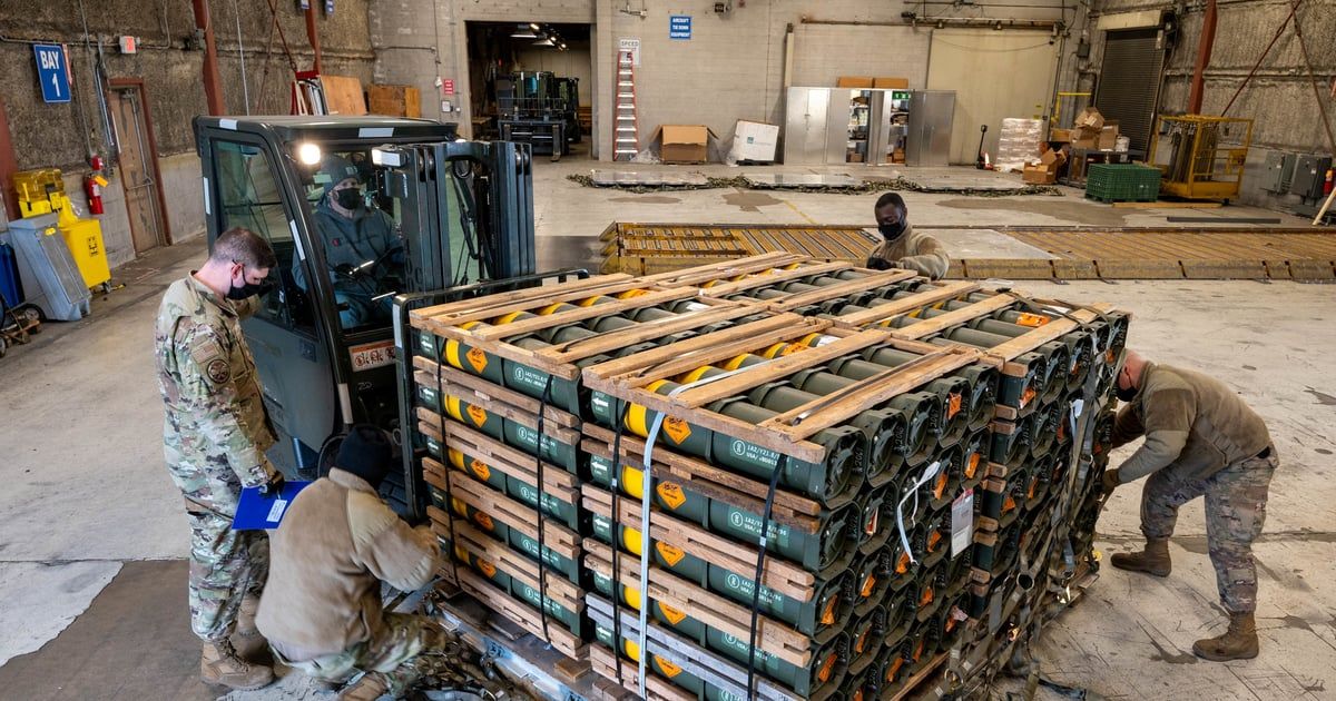 تشمل قذائف وصواريخ دقيقة.. أمريكا تجهّز حزمة أسلحة جديدة لأوكرانيا