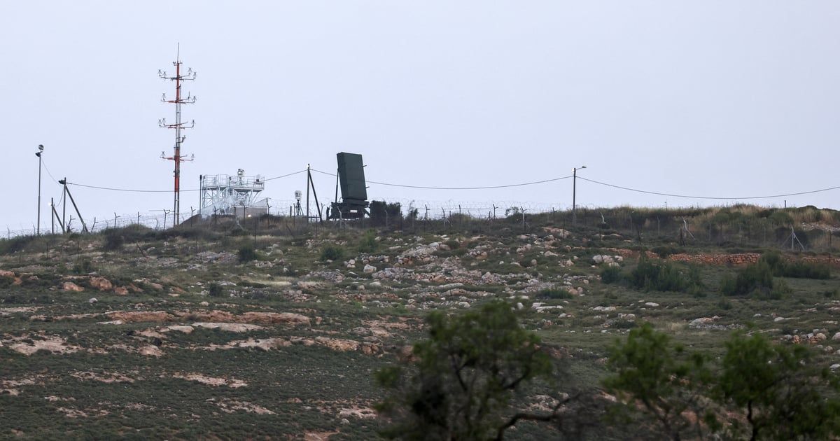 حريق بمدينة صفد إثر اعتراض الجيش الإسرائيلي طائرة مسيرة