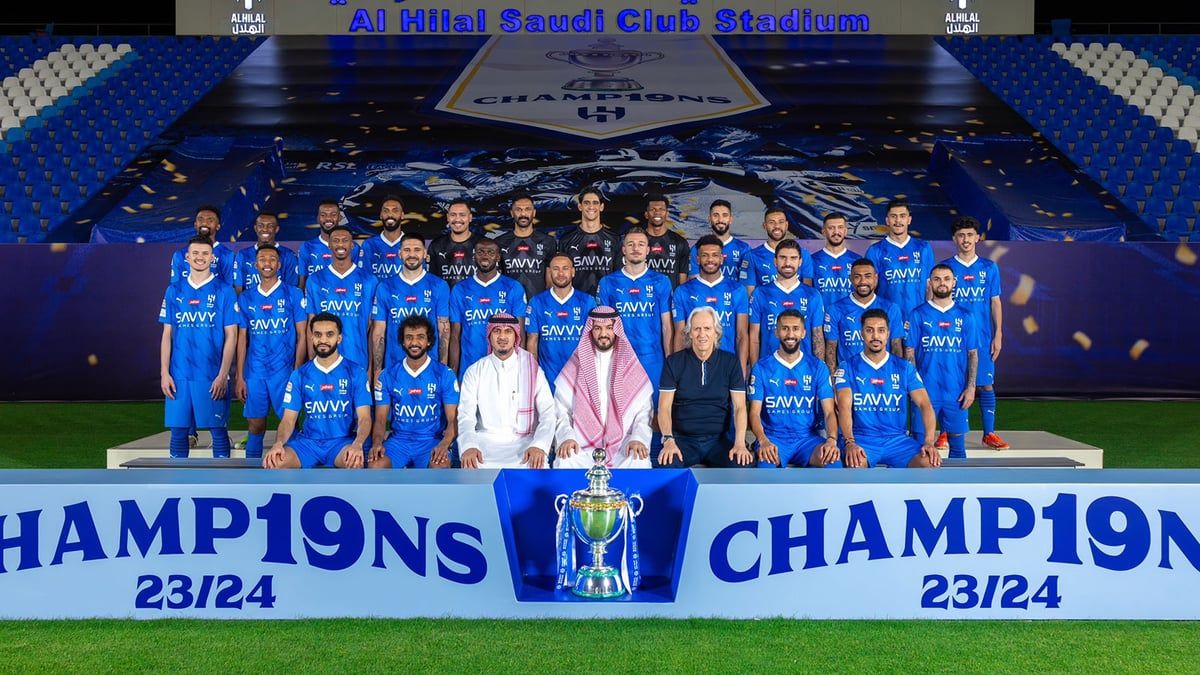 النصر ينافس الأهلي والاتحاد على نجم الهلال