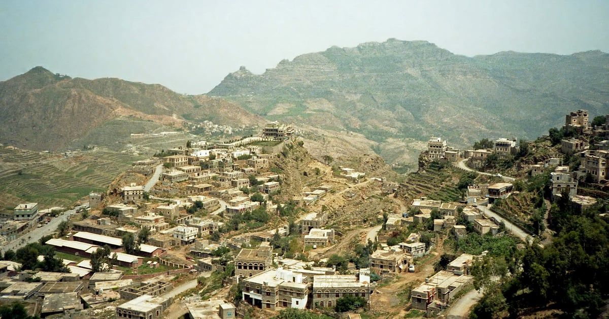 "جريمة صادمة".. يمني يحرق امرأة ويذبح زوجها