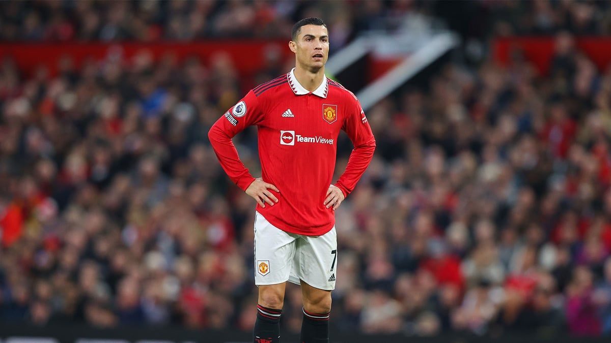 بعد انتقاداته القاسية.. مانشستر يونايتد يستمع إلى نصائح كريستيانو رونالدو