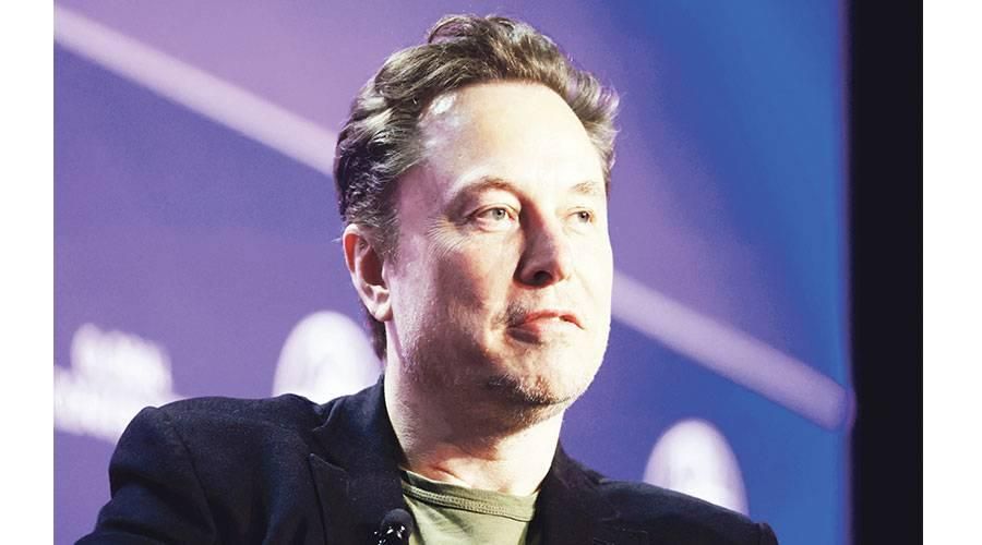 هل يرفض مساهمو «تيسلا» حزمة أجور ماسك؟