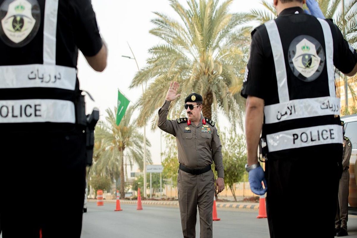 لن تصدق..."شرطة القصيم" القبض على مقيم من الجنسية السورية لهذا السبب! - موقع الخليج الان