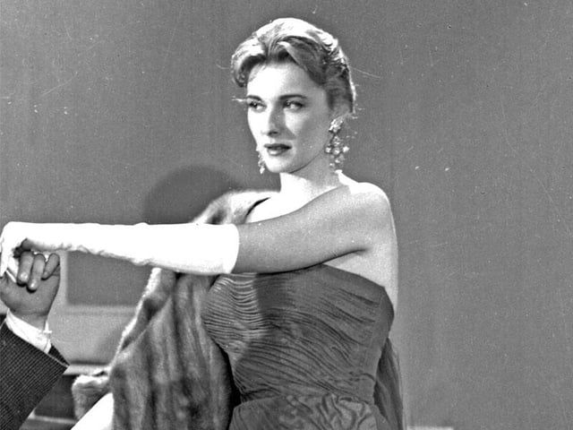 في ذكرى ميلاد فاتن حمامة.. كيف أثار لقب "سيدة الشاشة العربية" غضب النجمات؟