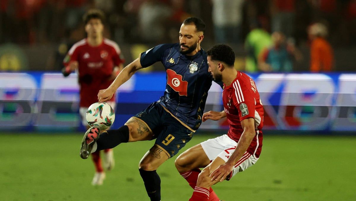 هجوم رهيب من شوبير على محلل طالب بضربة جزاء للترجي ضد الأهلي (فيديو)