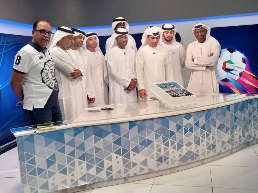 «سوالف رياضية» يحتفل بإنجاز العين