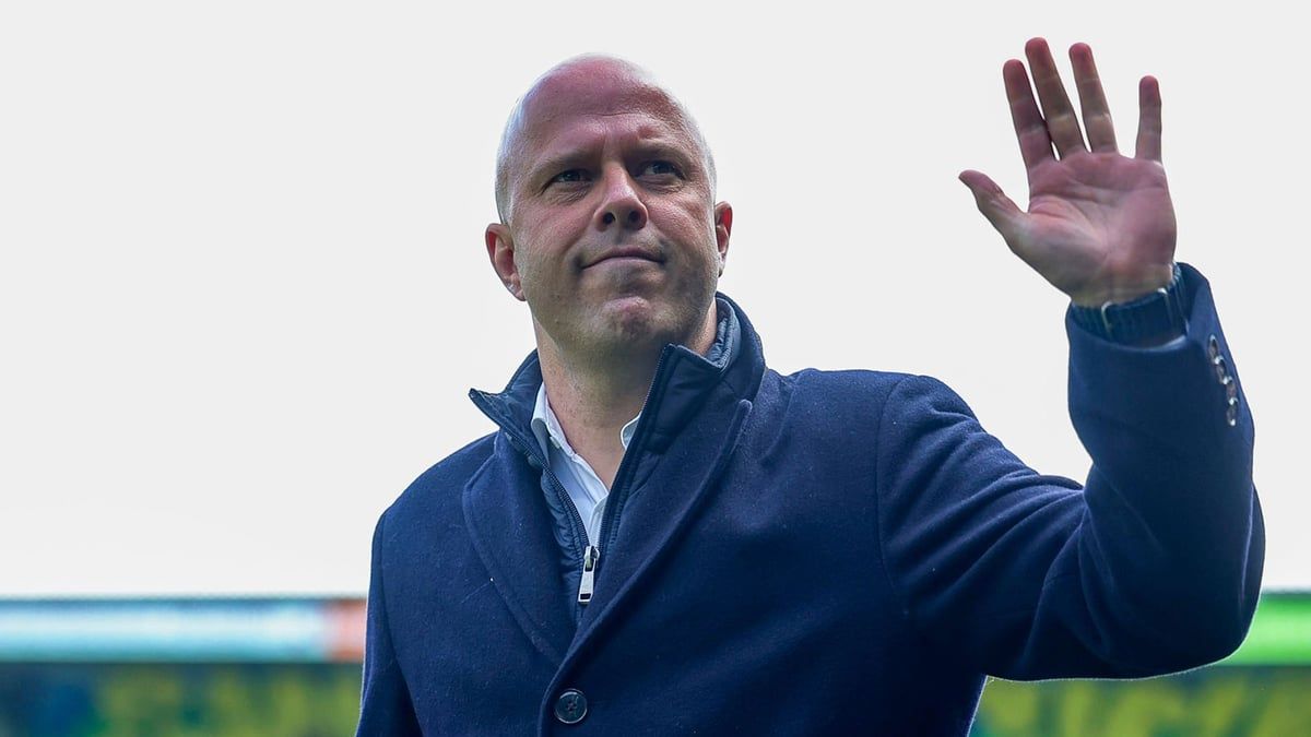 ليفربول يبرم أول صفقة في عهد آرني سلوت