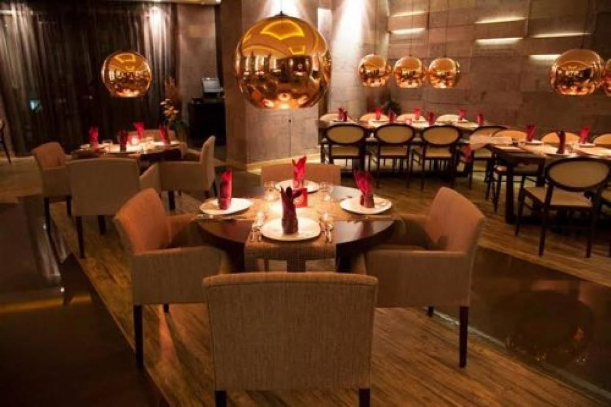 عاجل: إغلاق اشهر ثلاثة مطاعم في الرياض - موقع الخليج الان