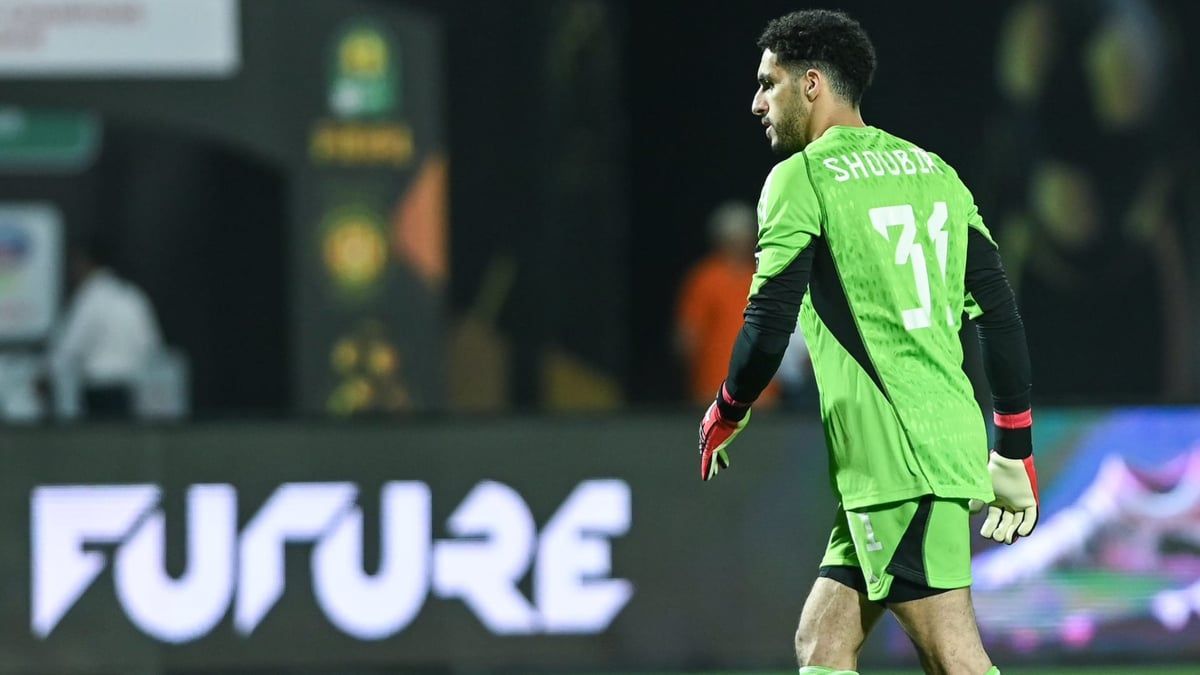 مفاجأة.. مصطفى شوبير ينتقد والده لهذا السبب