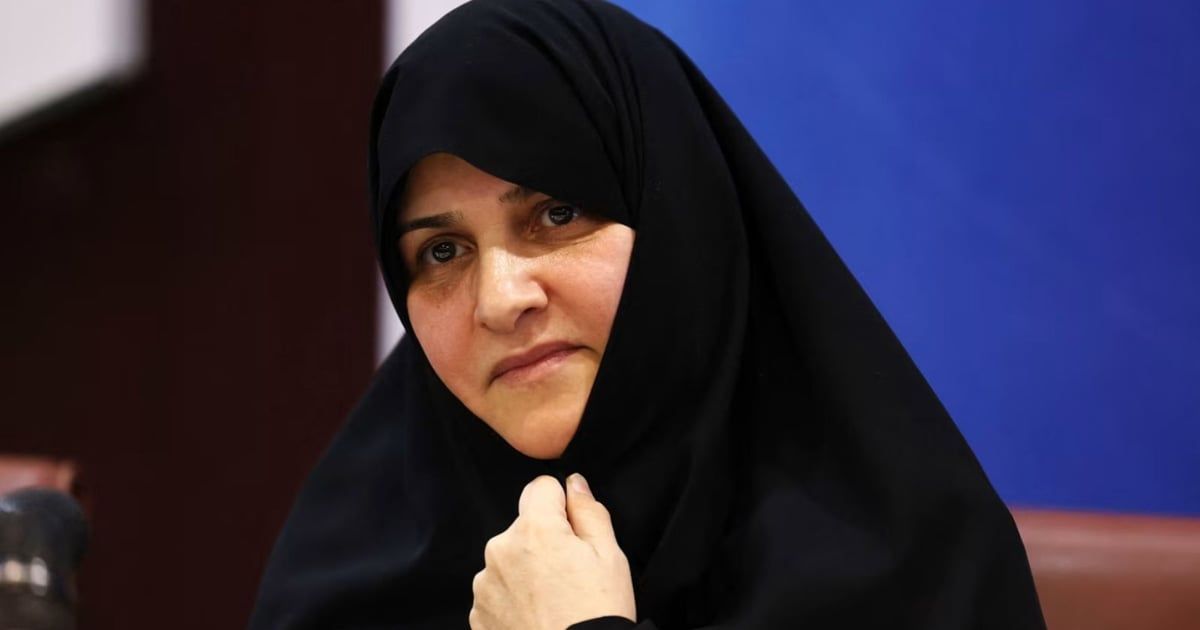 إيران.. زوجة "رئيسي" تحسم الجدل بشأن ترشحها للانتخابات