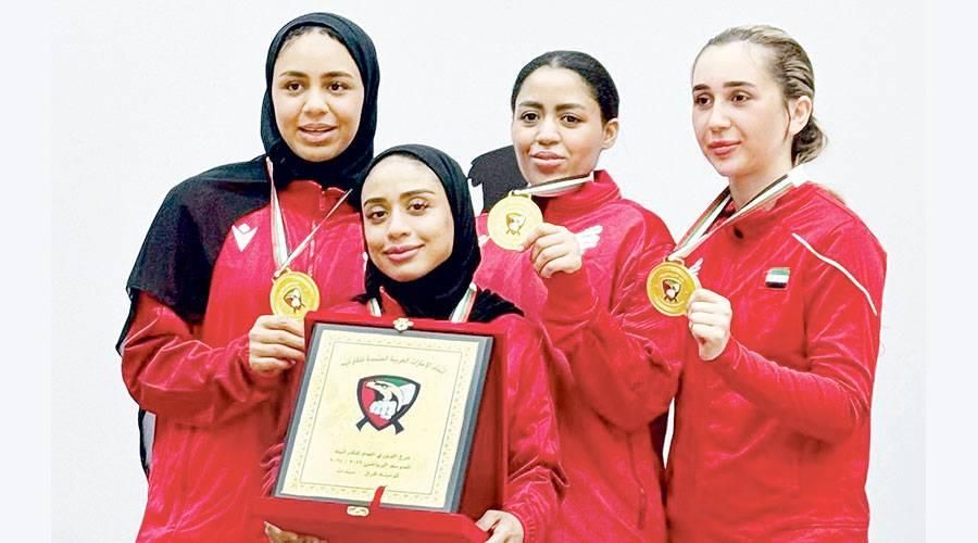 «الشارقة للمرأة» بطل دوري الكاراتيه