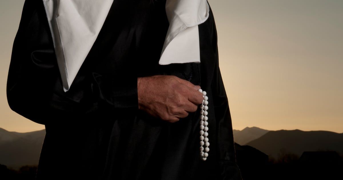 بعد 60 عامًا.. الكويت تتجه لإلغاء وظيفة المختار