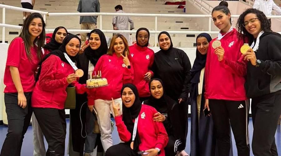«الشارقة للمرأة» يفوز ببطولة الاتحاد للمبارزة