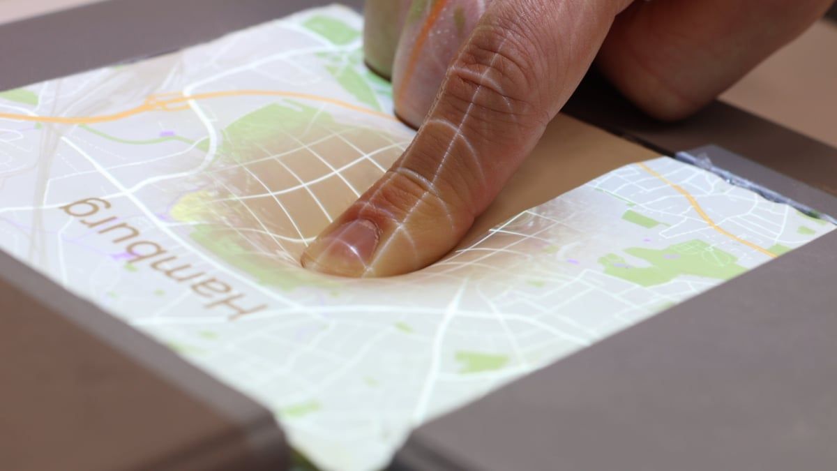 ستغير قواعد اللعبة.. شاشات رقمية قابلة للتشكيل عند لمسها