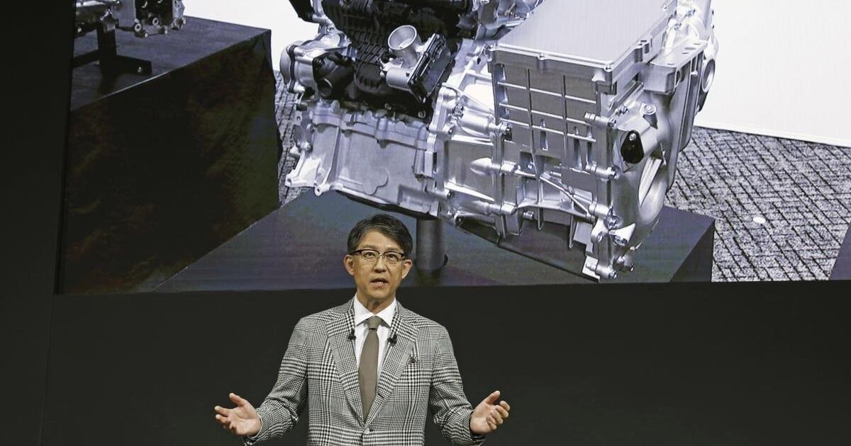 تويوتا تكشف عن محركات جديدة للسيارات تعمل بالوقود الأخضر