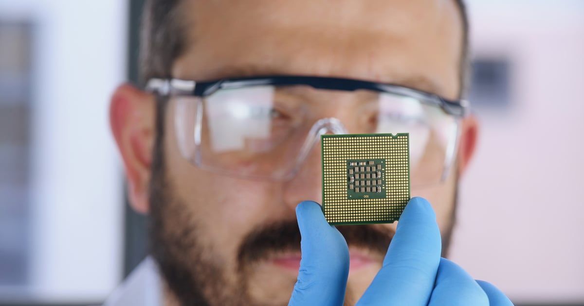 "زرعة" تعيد التواصل لناج من السكتة الدماغية