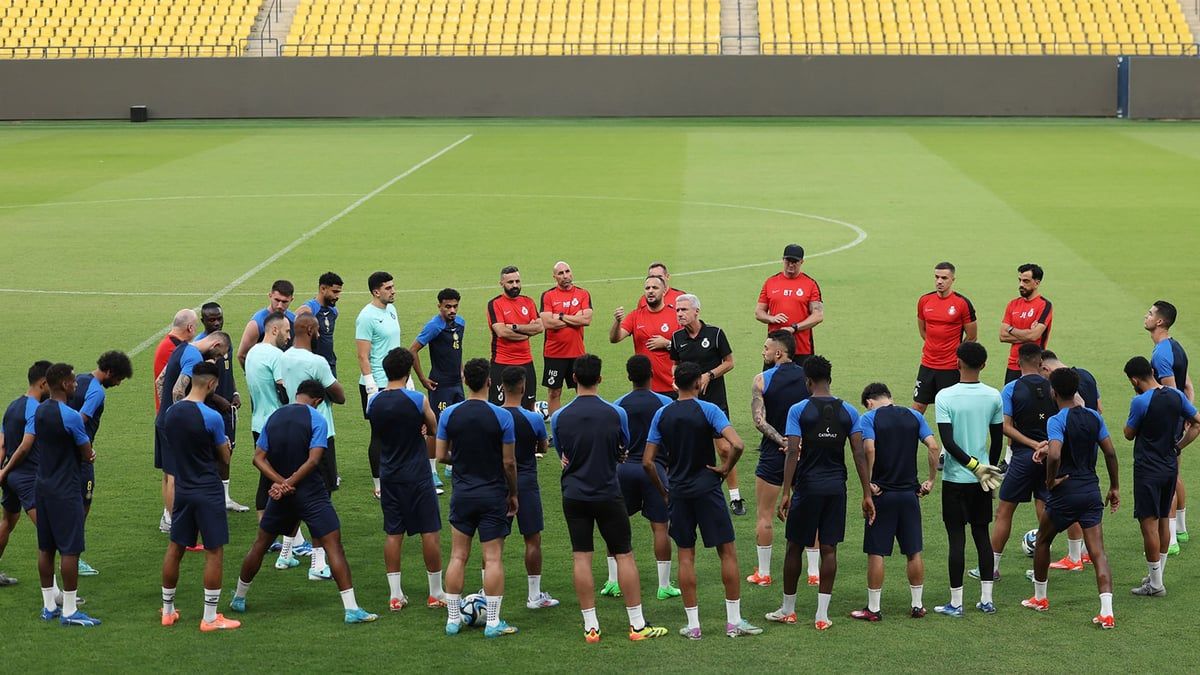 جملة واحدة.. طلب كاسترو الأخير من لاعبي النصر في مواجهة الهلال