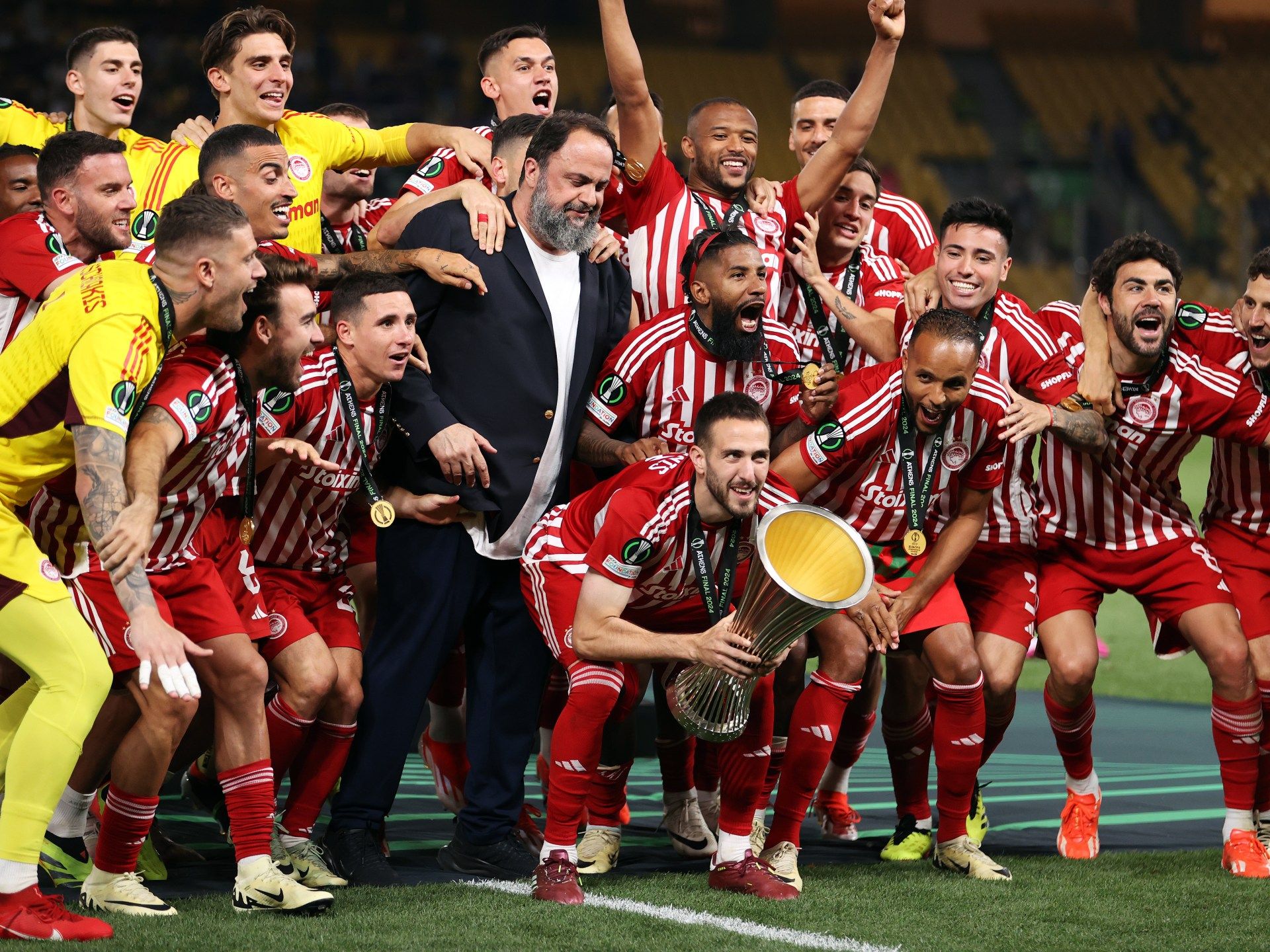 شاهد.. المغربي الكعبي يهدي أولمبياكوس أول لقب أوروبي - موقع الخليج الان