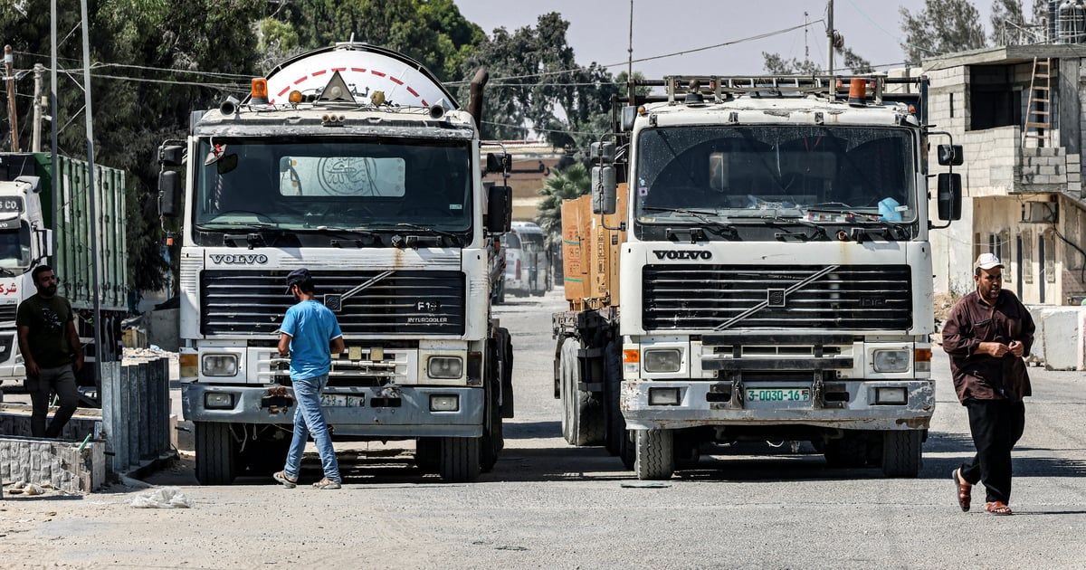 خبراء: إسرائيل تستغل المعابر وتعطُّل الميناء الأمريكي للضغط على حماس